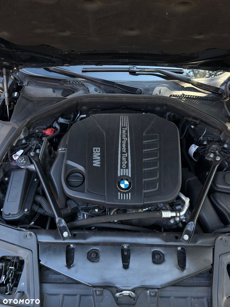 BMW Seria 5 530d xDrive - 22