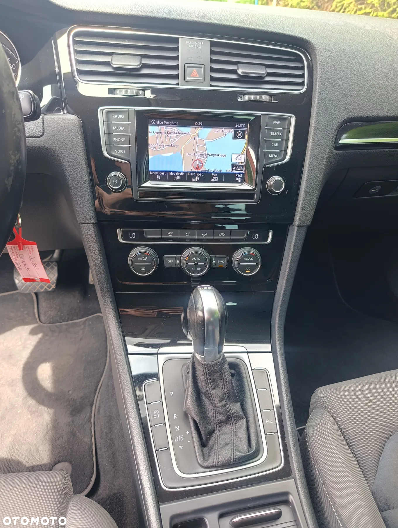 Volkswagen Golf 1.6 TDI BlueMotion Technology DSG Comfortline - 7