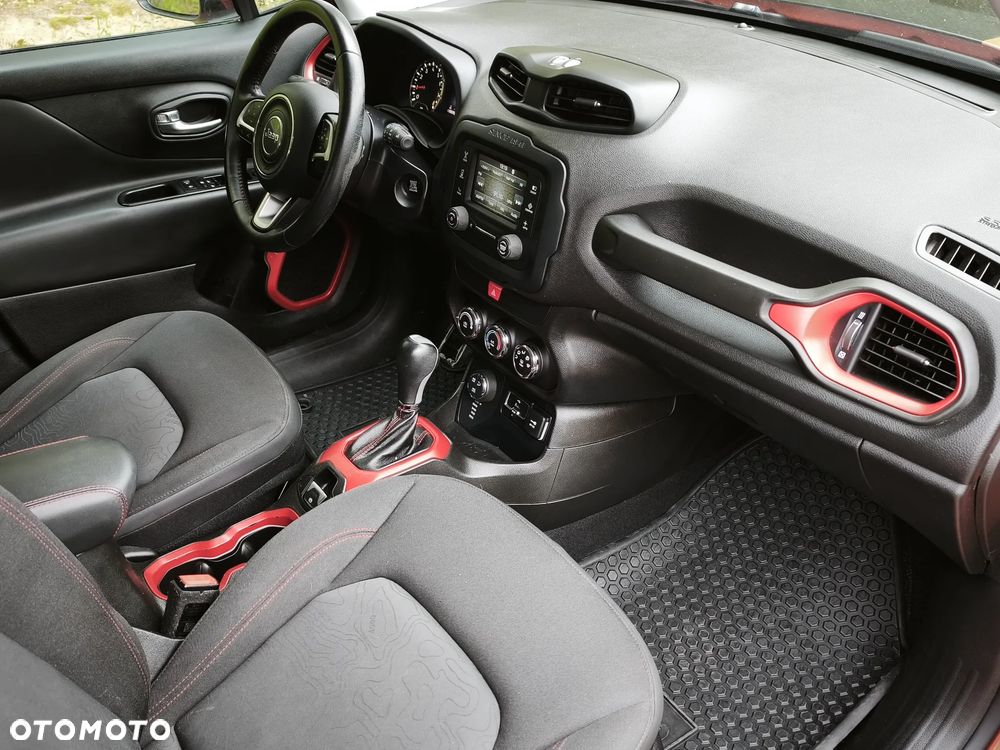 Jeep Renegade - 14