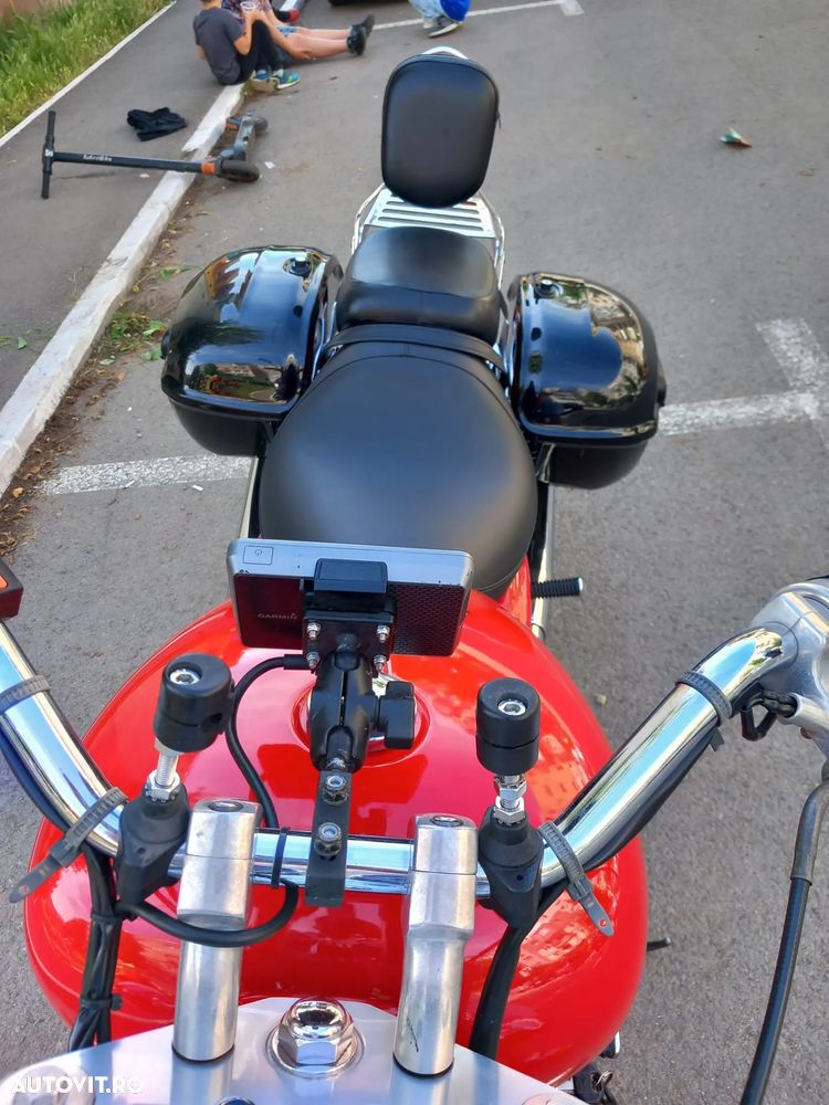 Honda VF 750C Magna - 6