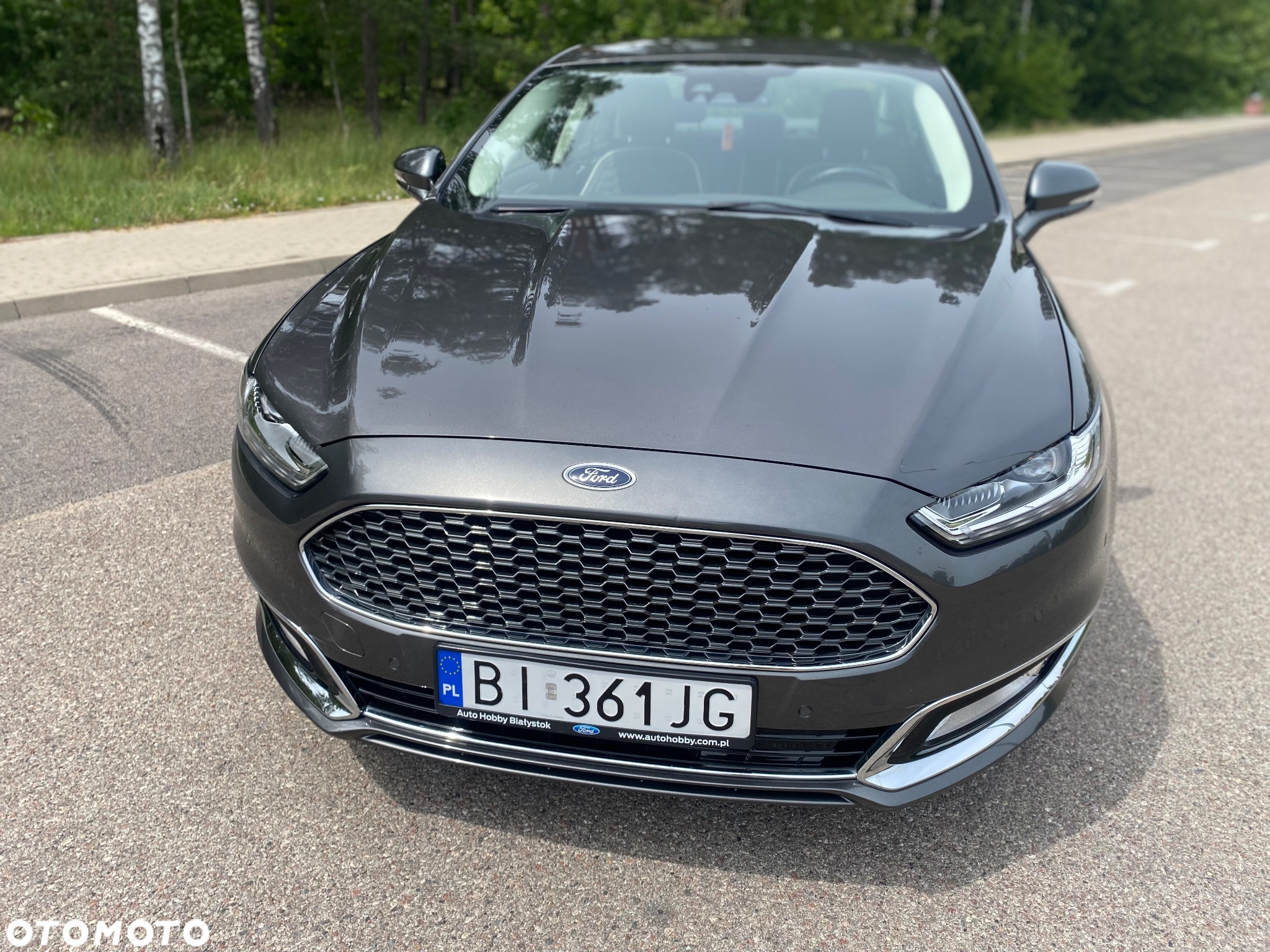 Ford Mondeo Vignale 2.0 Hybrid - 2