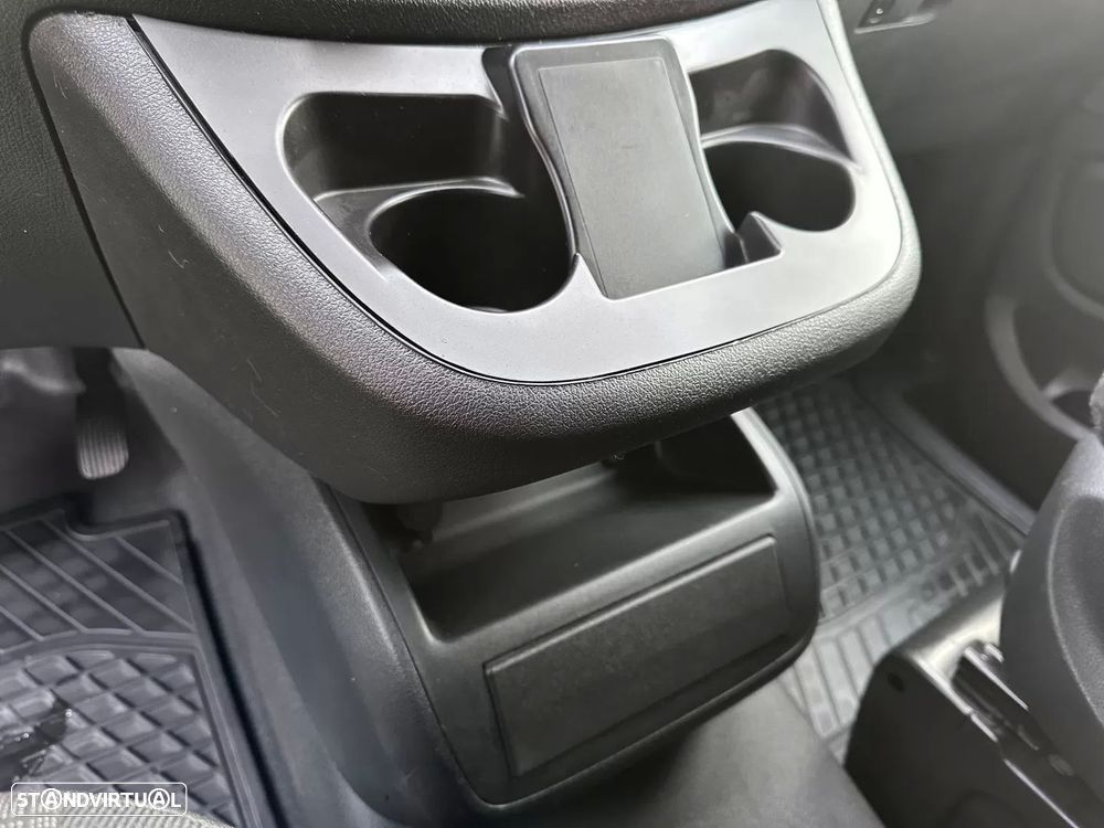 Mercedes-Benz Vito Tourer Longa Aut. PRO - 44