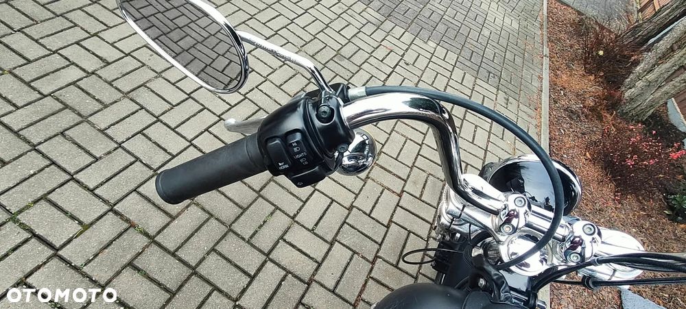 Harley-Davidson Dyna Street Bob - 9