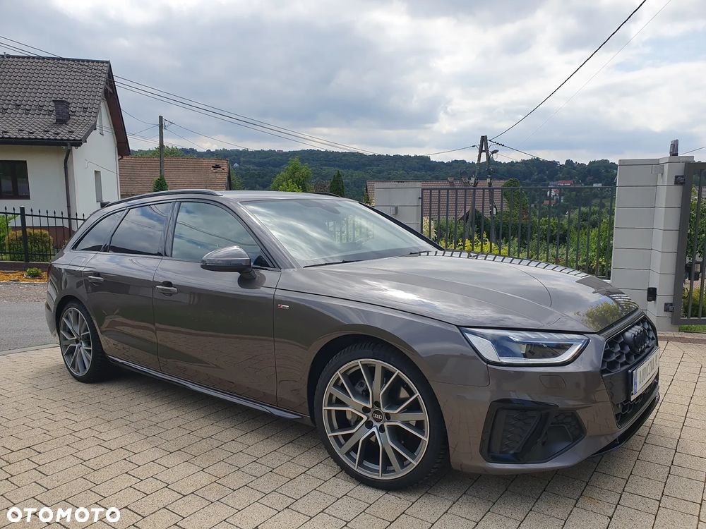 Audi A4 Avant 40 TDI quattro S tronic S line - 13
