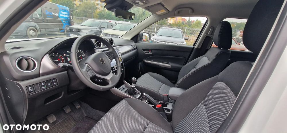Suzuki Vitara 1.4 Boosterjet mHEV Premium Plus 2WD - 7