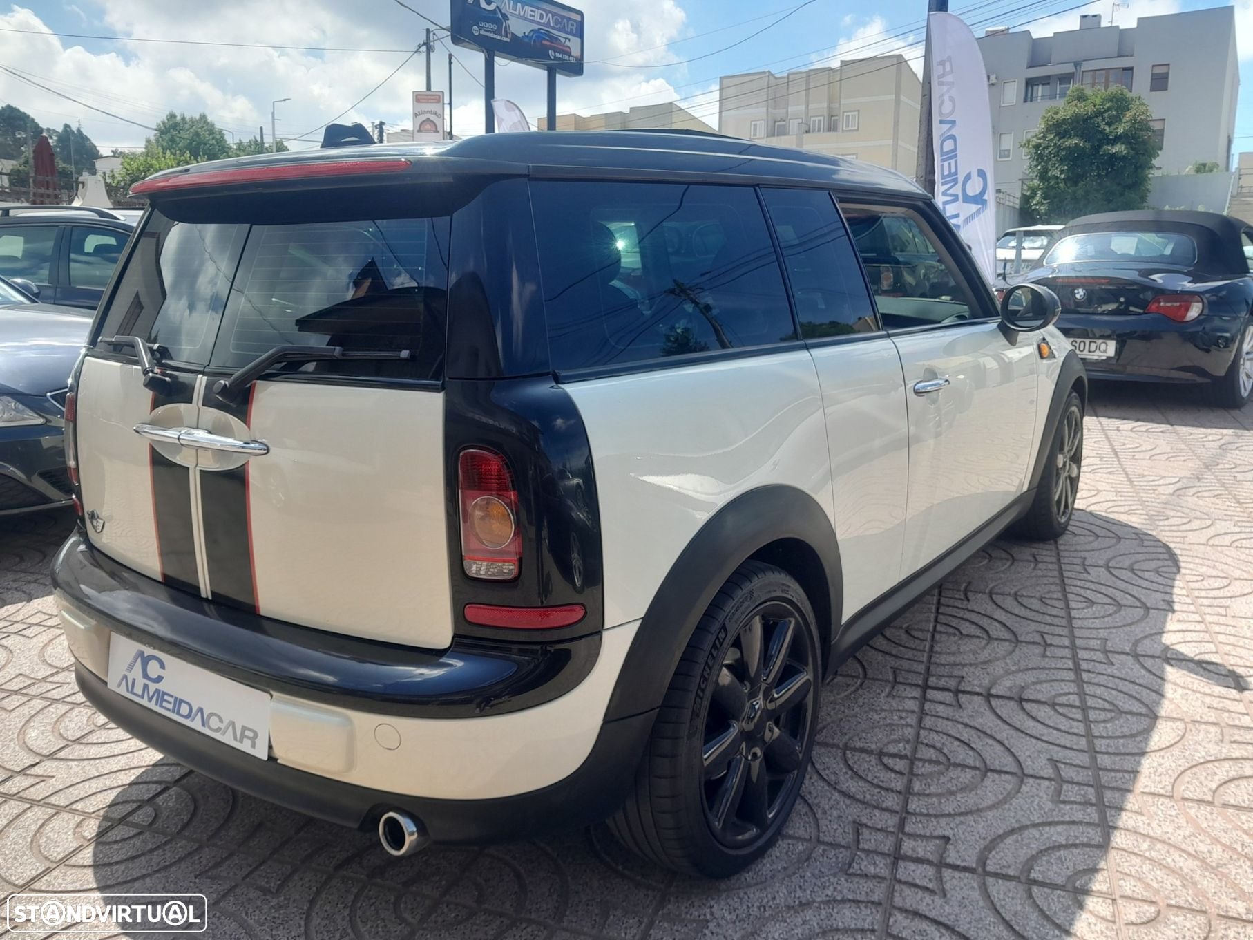 MINI Clubman Cooper D - 10