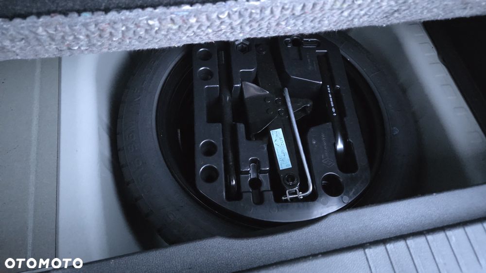 Renault Captur (ENERGY) TCe 90 LIMITED - 28