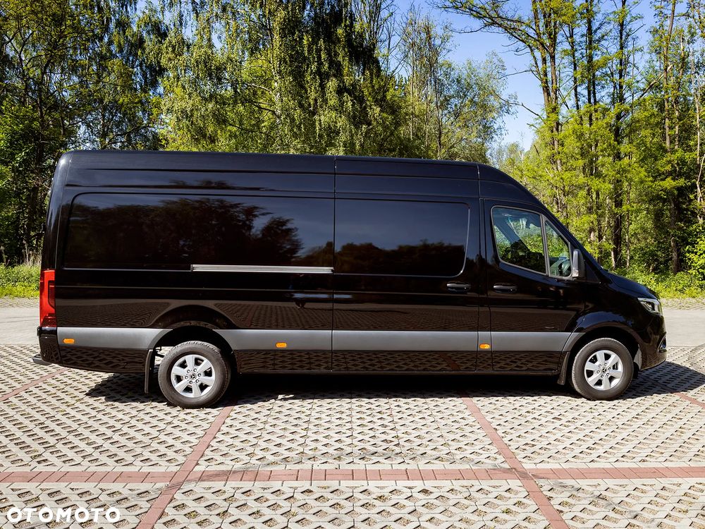 Mercedes-Benz SPRINTER - 4