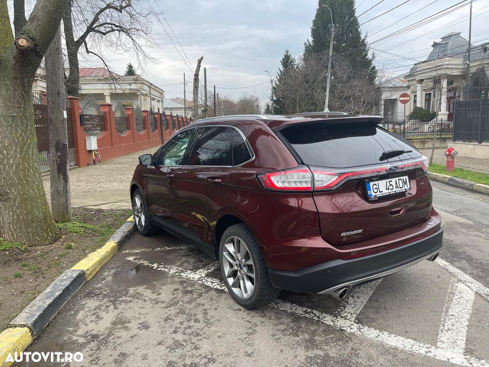 Ford Edge 2.0 TDCi Powershift Titanium - 9