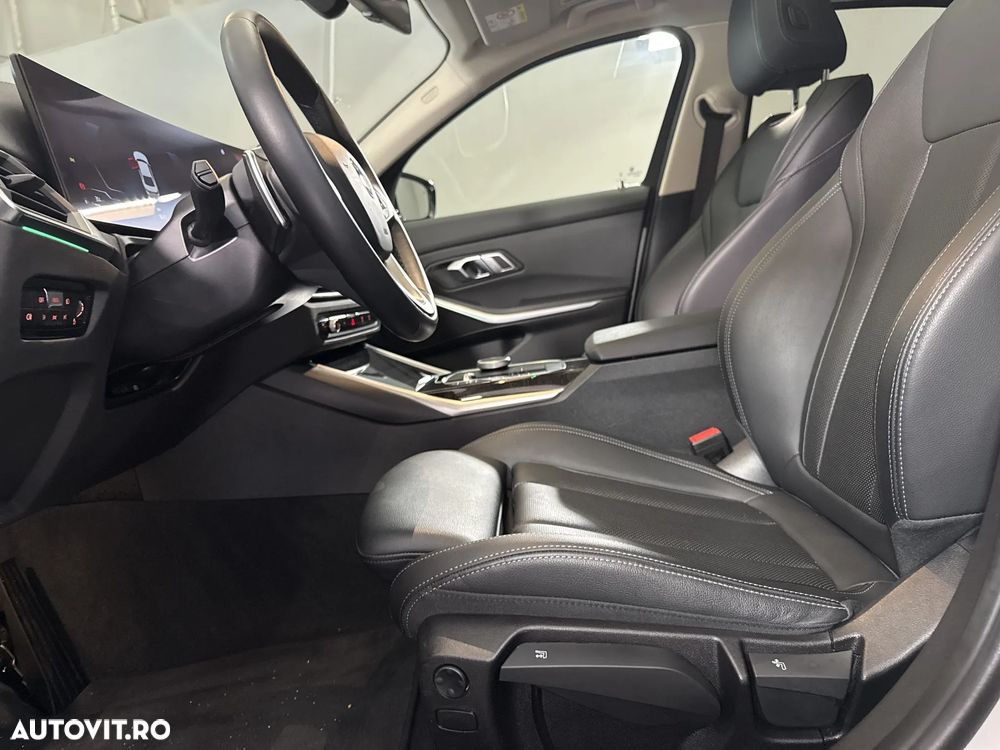 BMW Seria 3 320d xDrive Sport-Aut. Luxury Line - 26