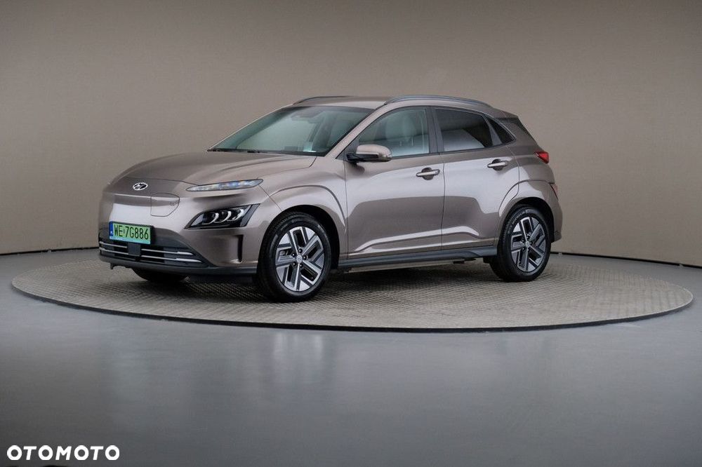 Hyundai Kona 64kWh Executive - 1