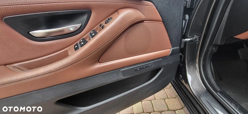 BMW Seria 5 518d - 9
