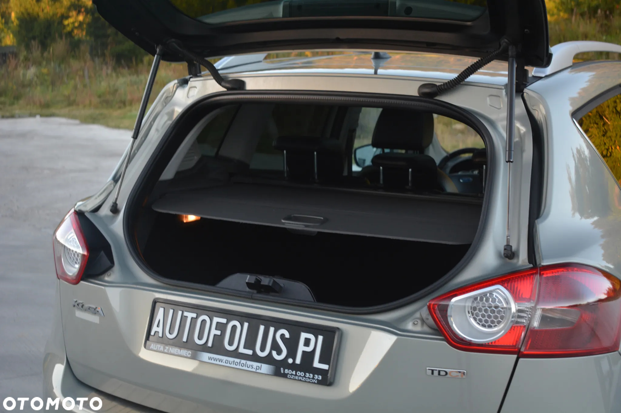 Ford Kuga 2.0 TDCi 4x4 Titanium - 14