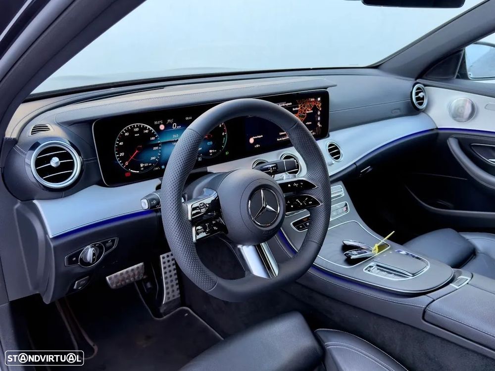 Mercedes-Benz E 300 de 9G-TRONIC AMG Line - 8