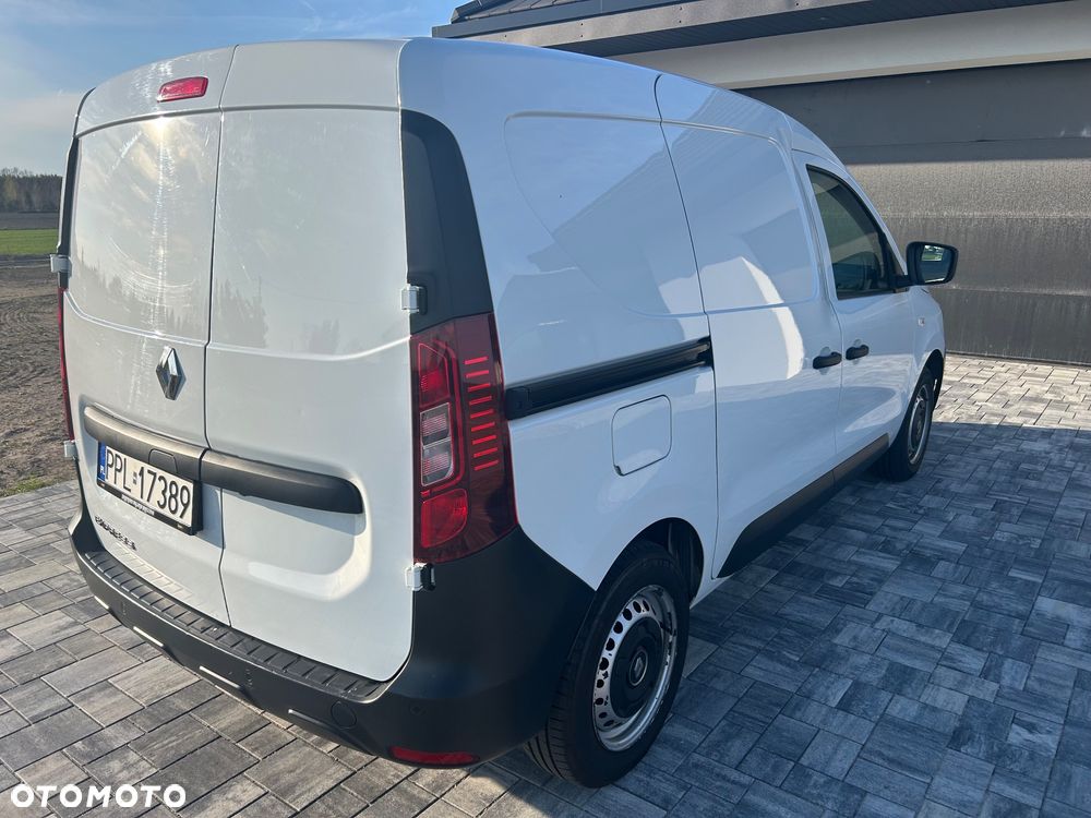Renault Express - 13