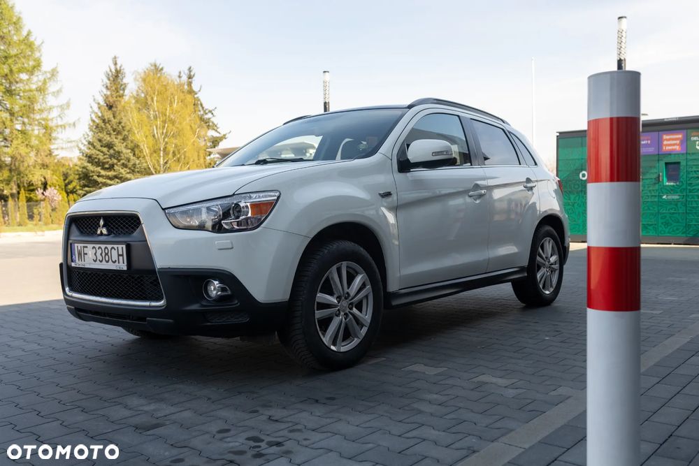 Mitsubishi ASX 1.8 DID Instyle 4WD AS&G - 8