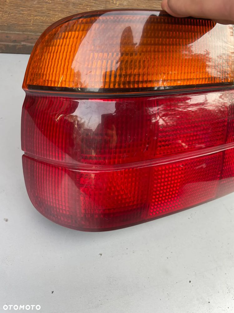 Lampa lewa tył bmw e36 compact - 5