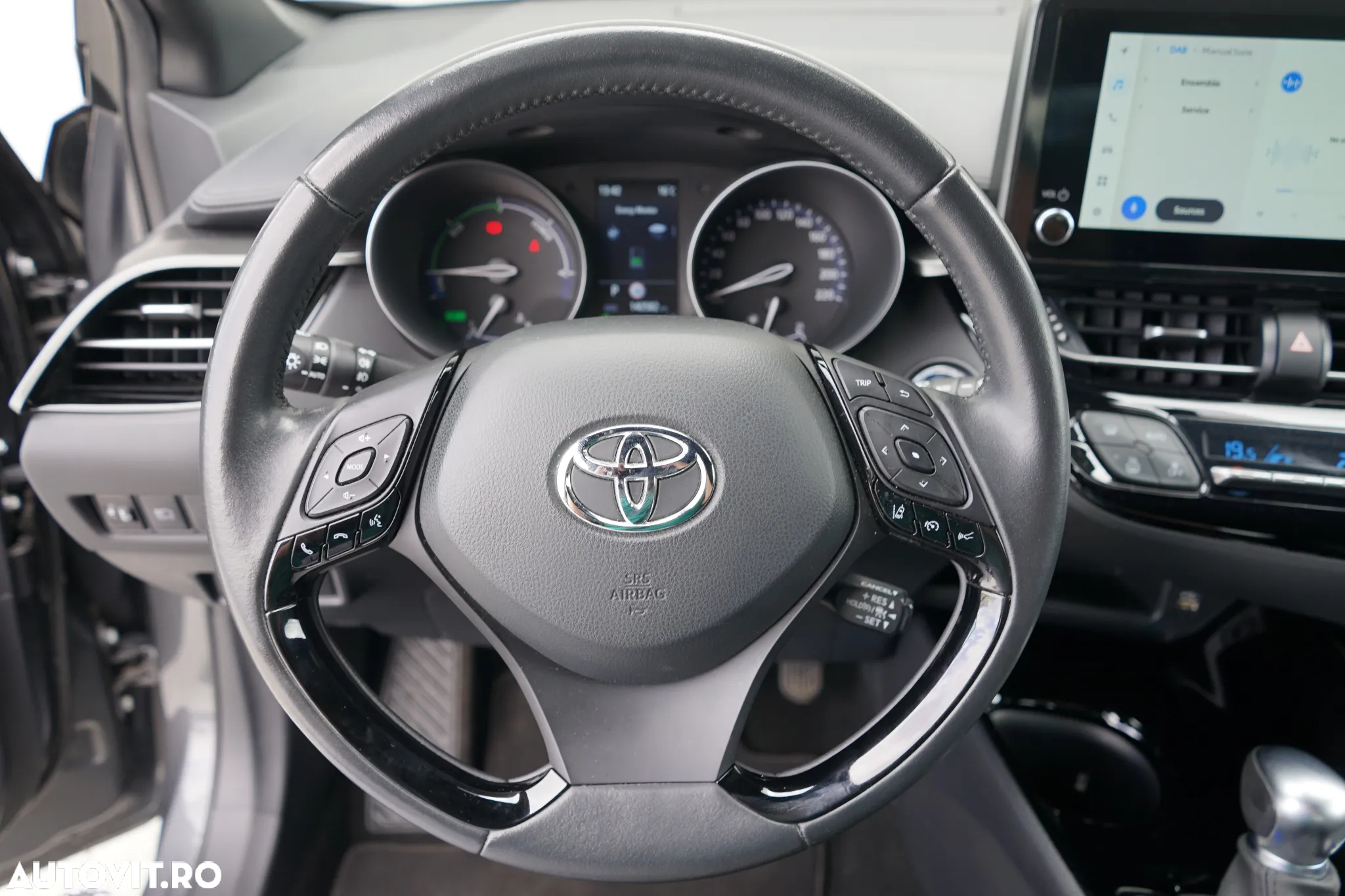 Toyota C-HR - 13