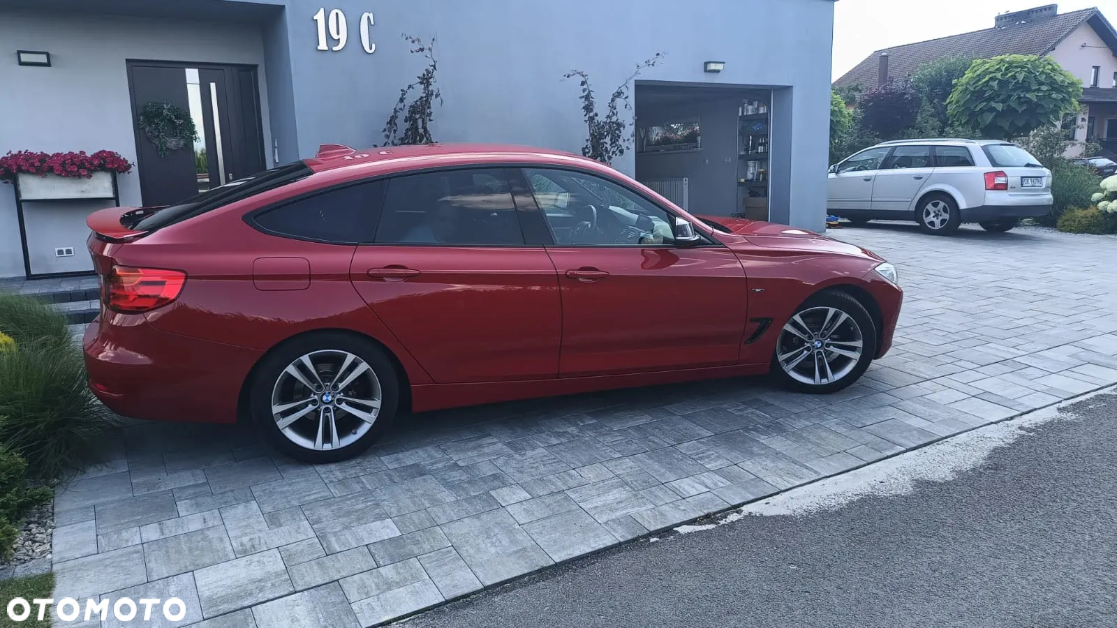BMW 3GT 318d Sport Line - 26