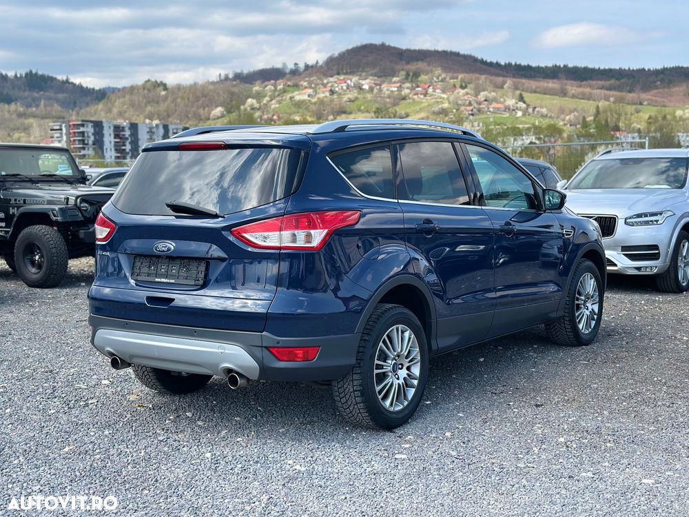Ford Kuga 2.0 TDCi 4x4 Aut. Titanium - 24