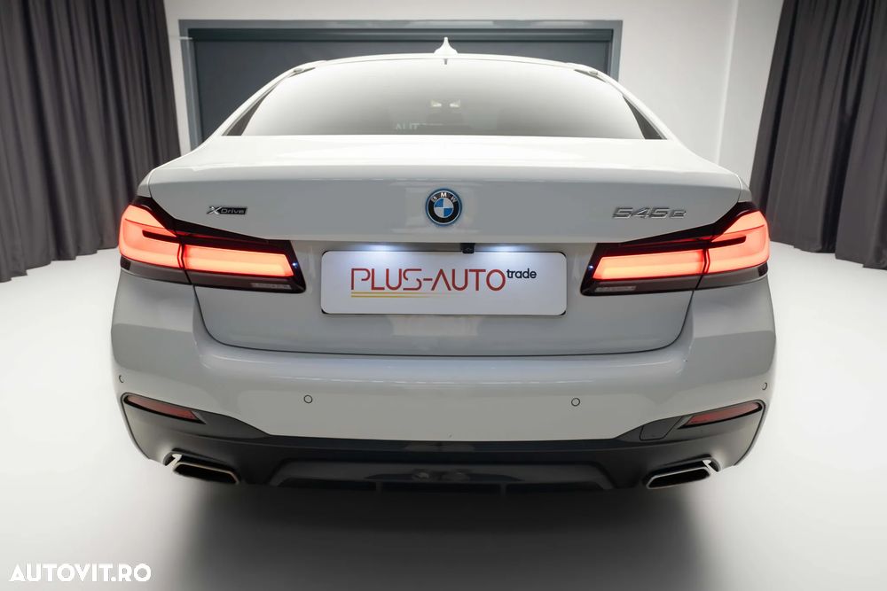 BMW Seria 5 545e xDrive Aut. - 13