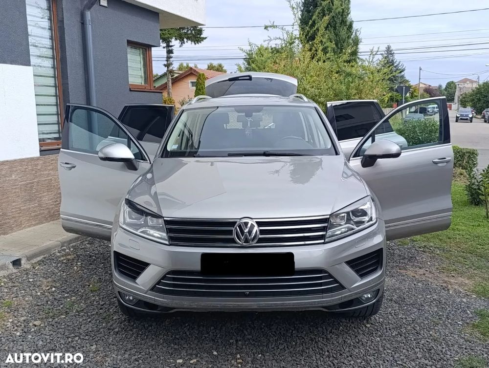 Volkswagen Touareg - 2