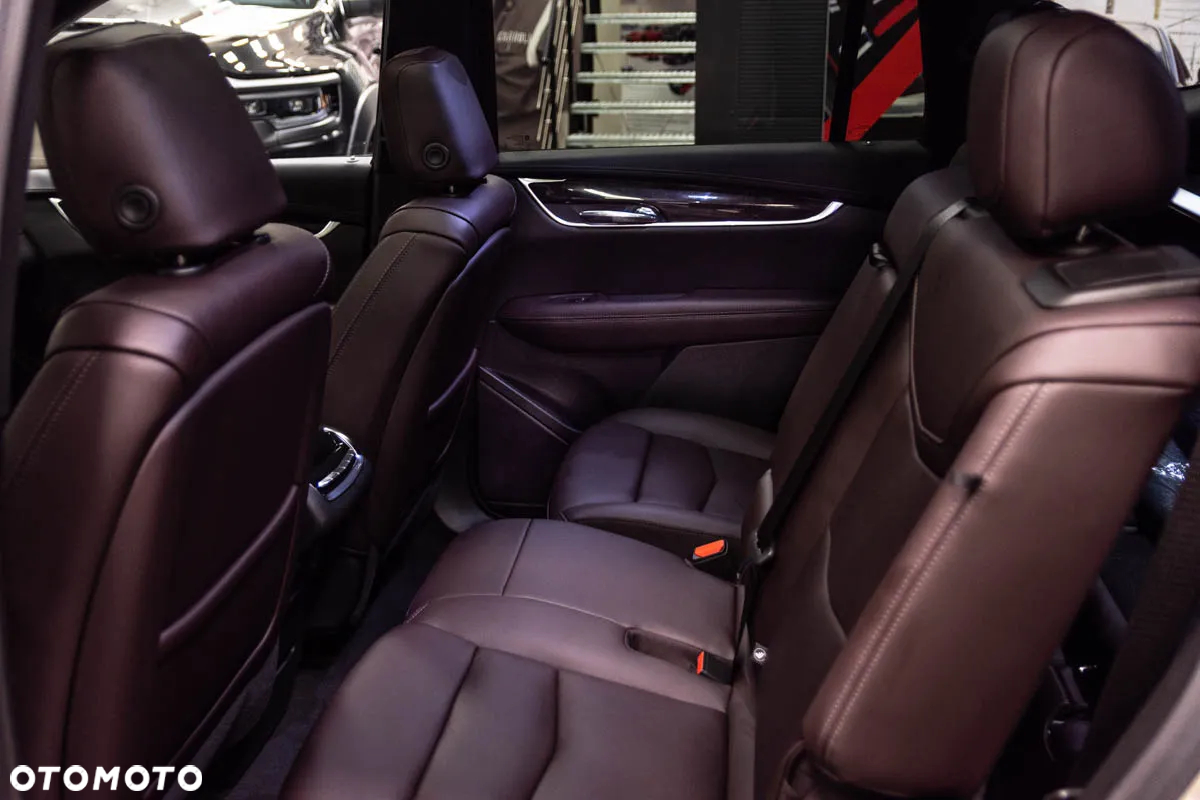 Cadillac XT6 - 19