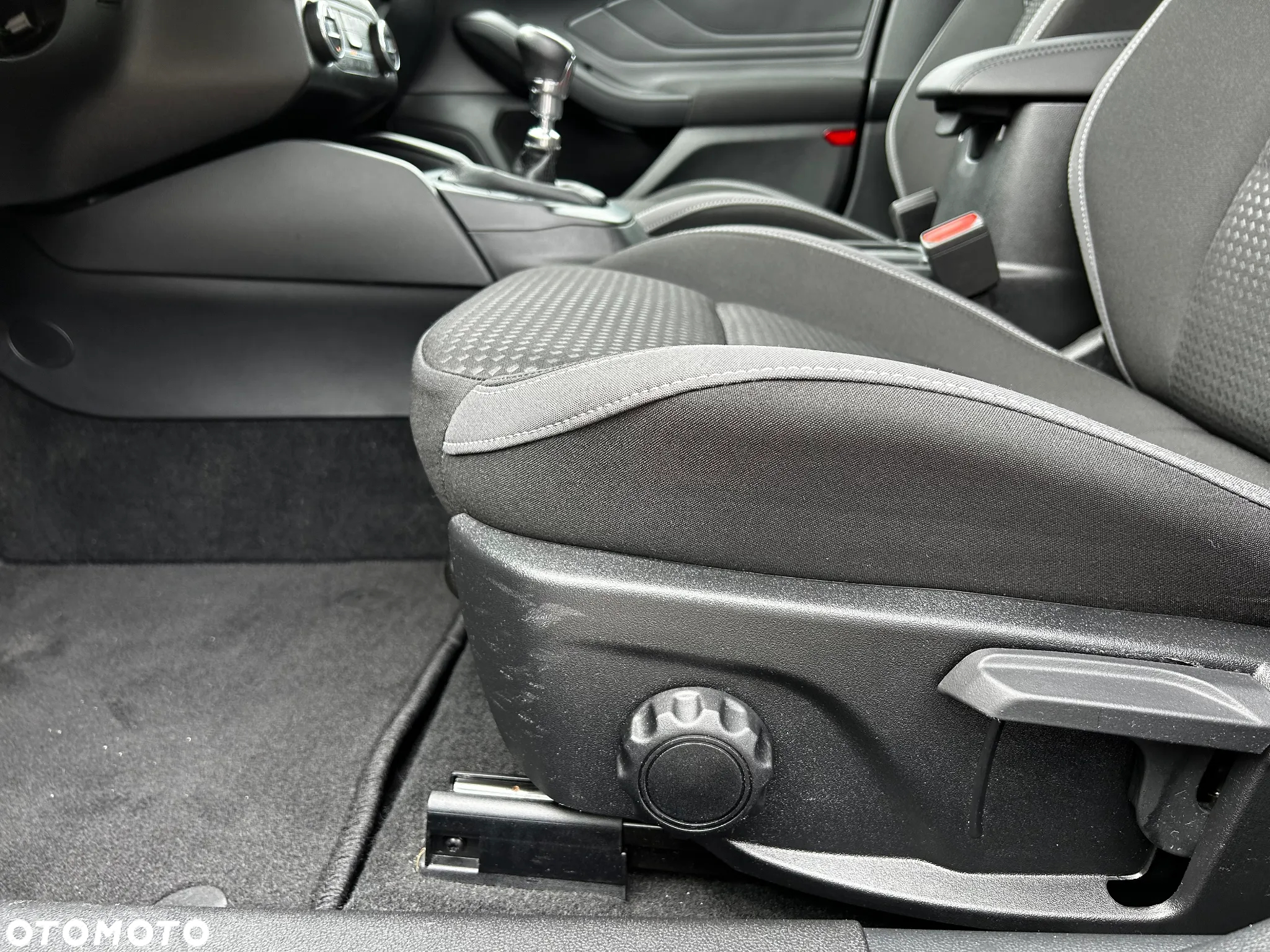 Ford Focus 1.0 EcoBoost Connected - 10