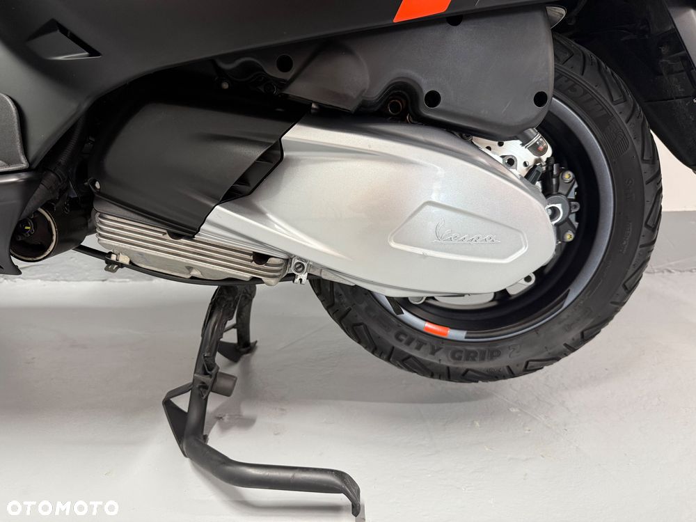 Vespa GTS - 5