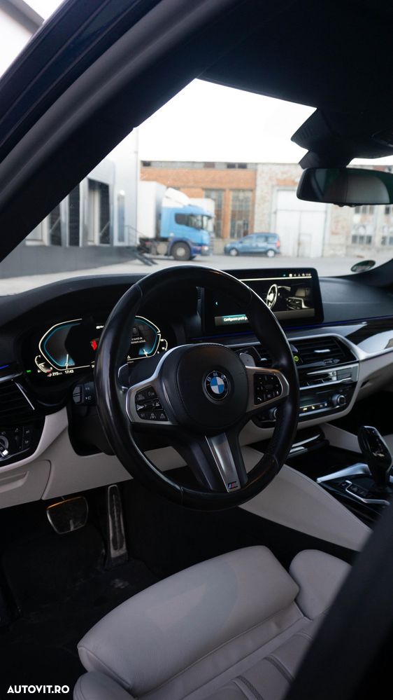 BMW Seria 5 545e xDrive Aut. M Sport Edition - 3