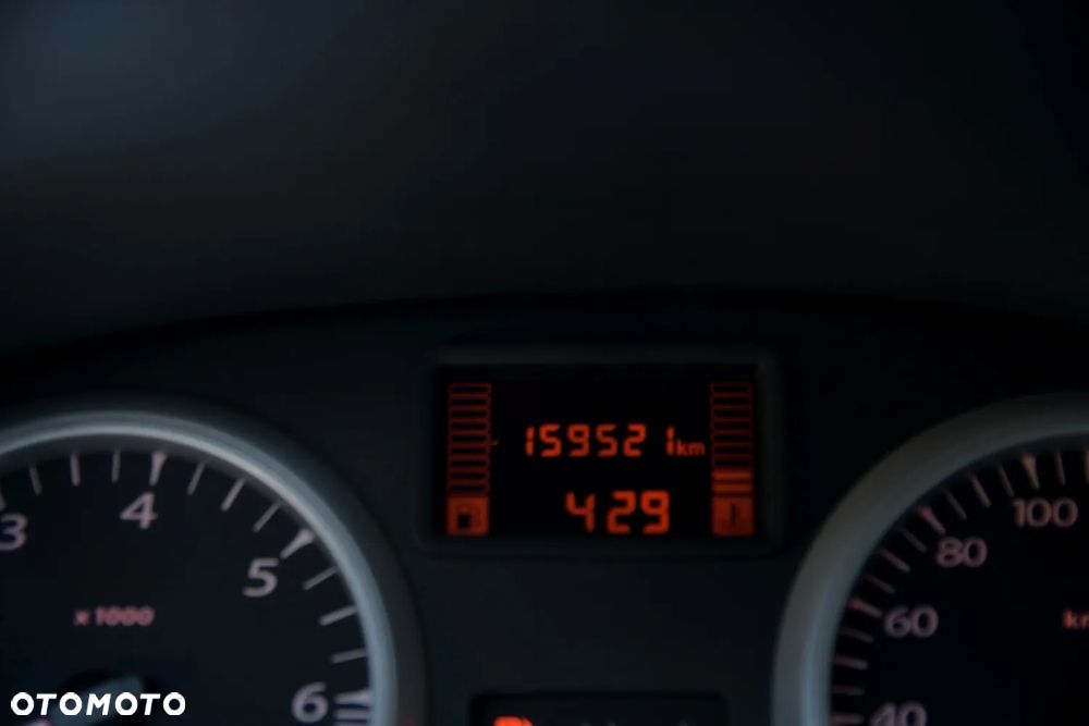 Dacia Duster 1.6 SL Aventure - 32