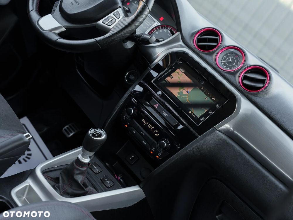 Suzuki Vitara 1.4 Boosterjet Premium 2WD - 21