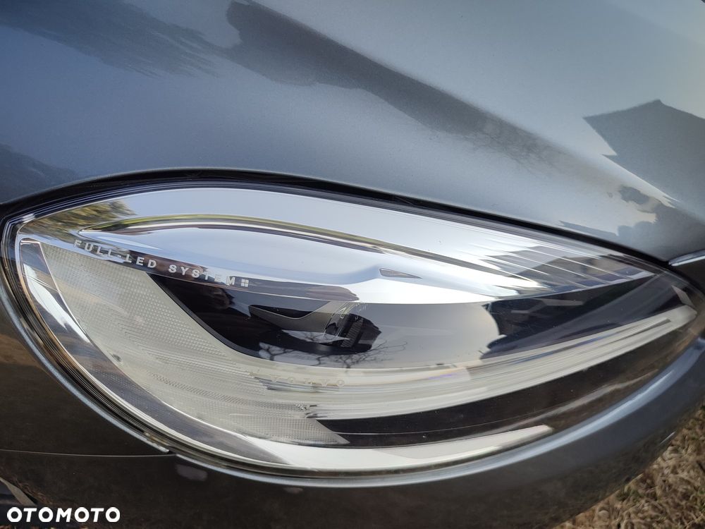Volvo V40 - 6