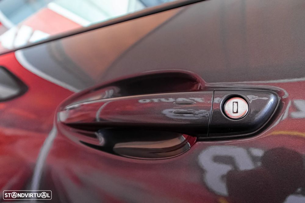 Peugeot 3008 1.6 Hybrid Allure e-EAT8 - 29