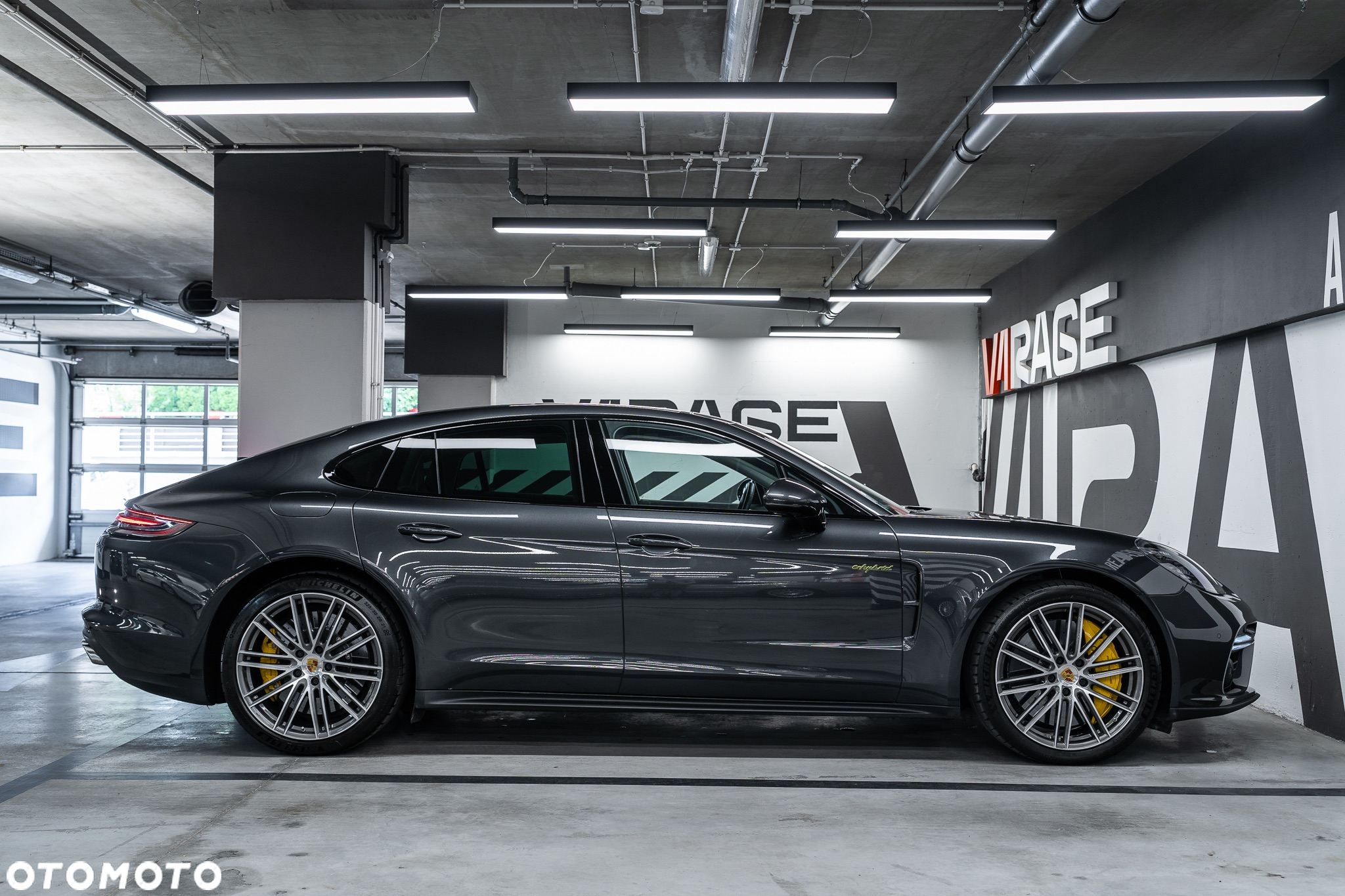 Porsche Panamera - 7