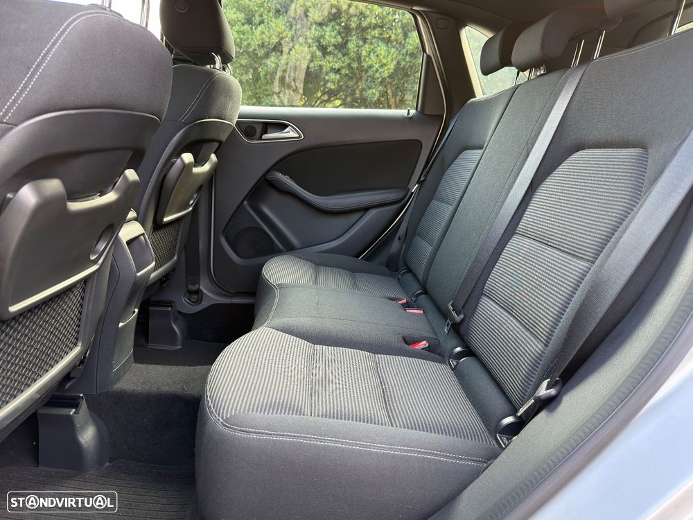 Mercedes-Benz B 180 d Style Aut. - 14