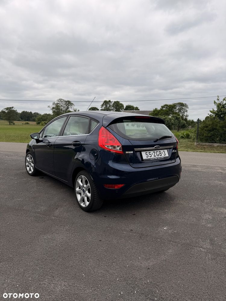 Ford Fiesta 1.25 Titanium X - 10