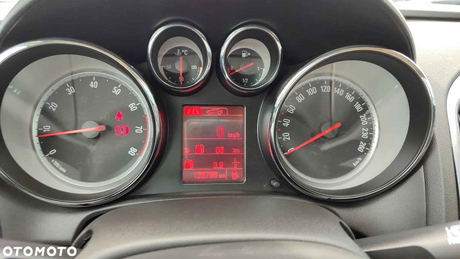 Opel Astra 1.4 Turbo Design Edition - 25