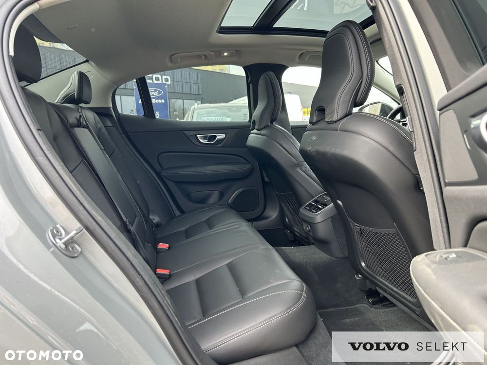 Volvo S60 - 31