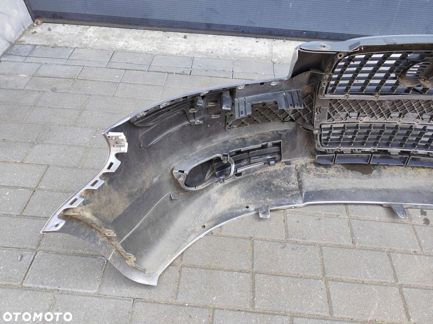 AUDI A3 8P 05-08 - ZDERZAK PRZÓD LY7H - 7