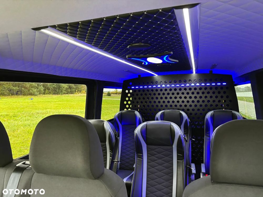 Volkswagen Crafter - 17