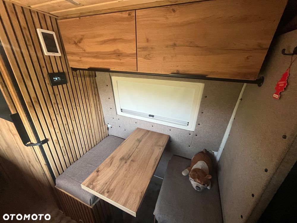 Volkswagen Crafter - 28