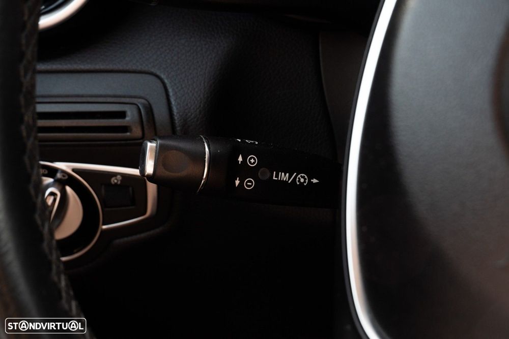 Mercedes-Benz GLC 250 d 4-Matic - 32