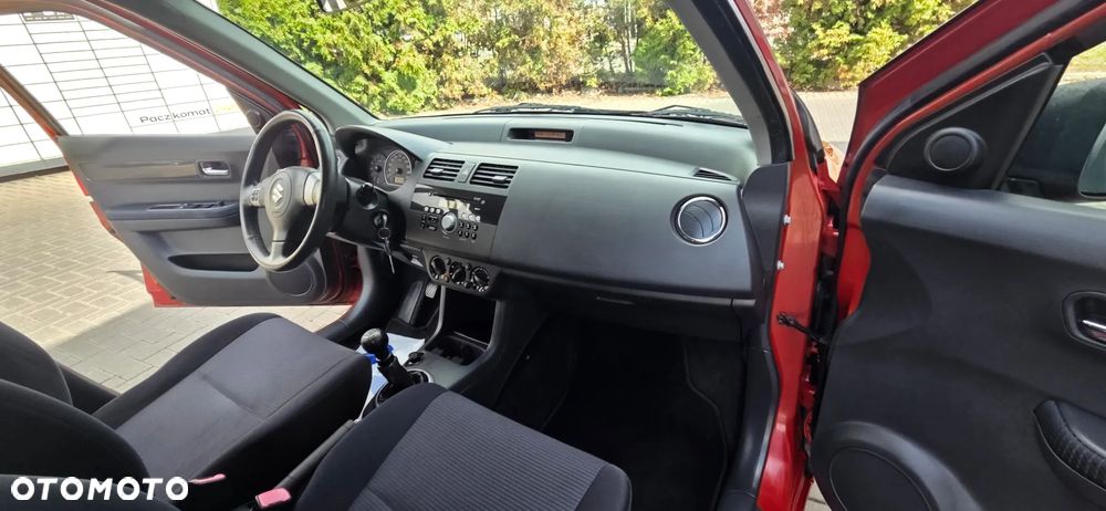 Suzuki Swift 1.3 Club dance - 29