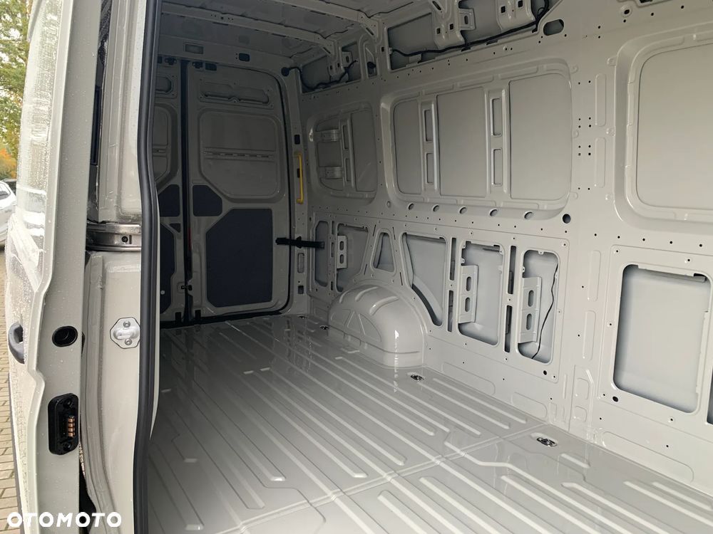 Volkswagen Crafter - 6