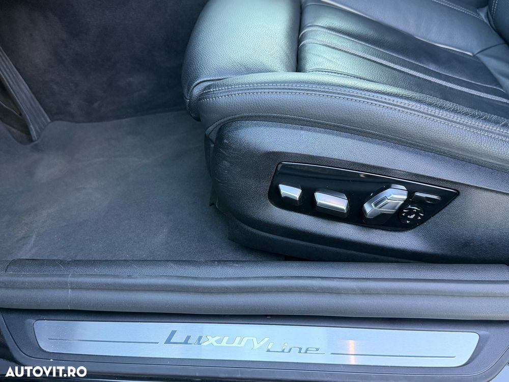 BMW Seria 5 520d xDrive AT MHEV - 12