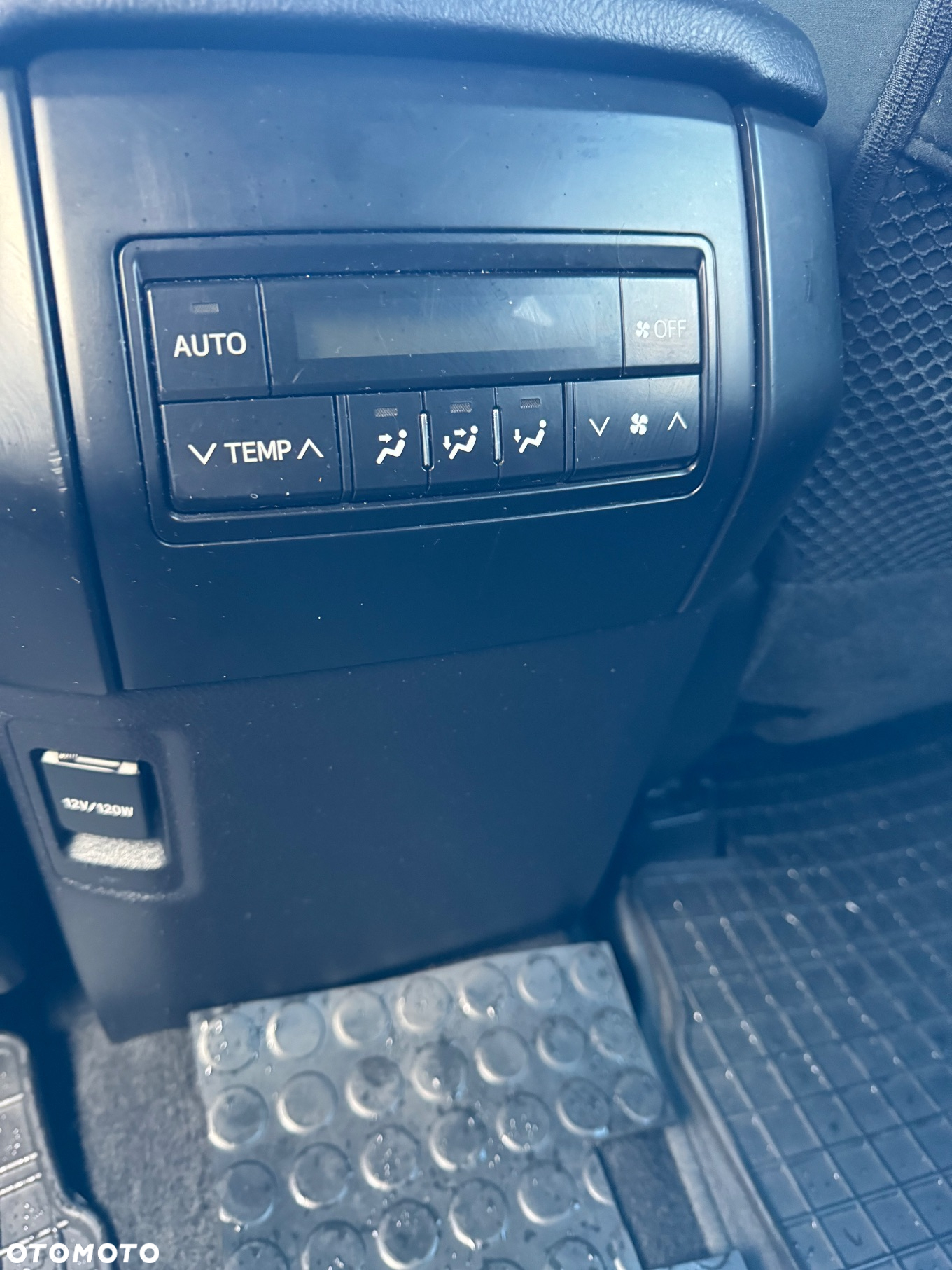Toyota Land Cruiser LC 2.8 D-4D Prado - 8