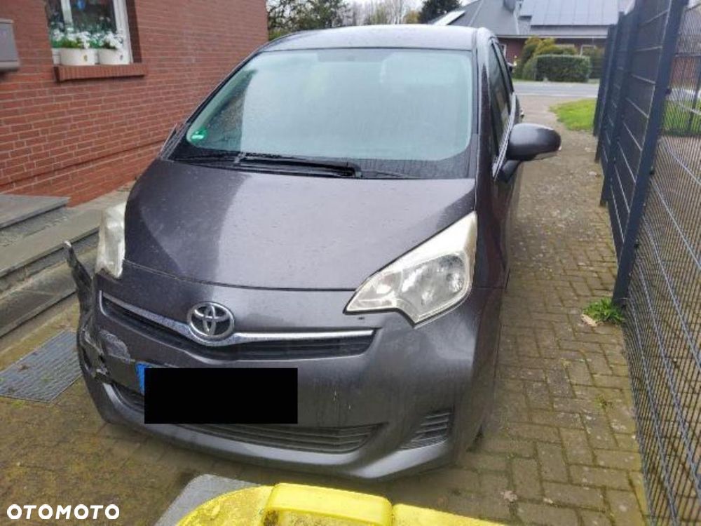 Toyota Verso S - 1