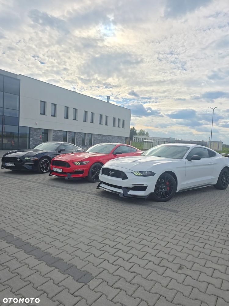 Ford Mustang - 9