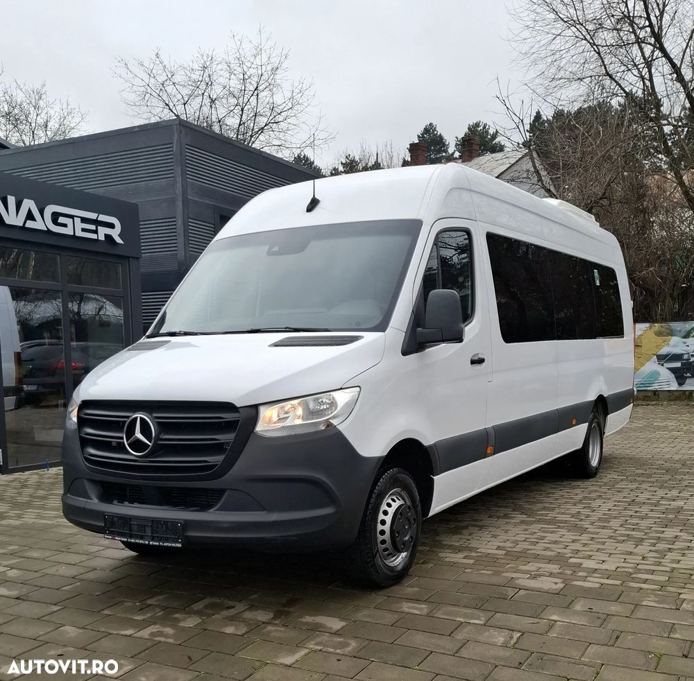 Mercedes-Benz Sprinter - 2